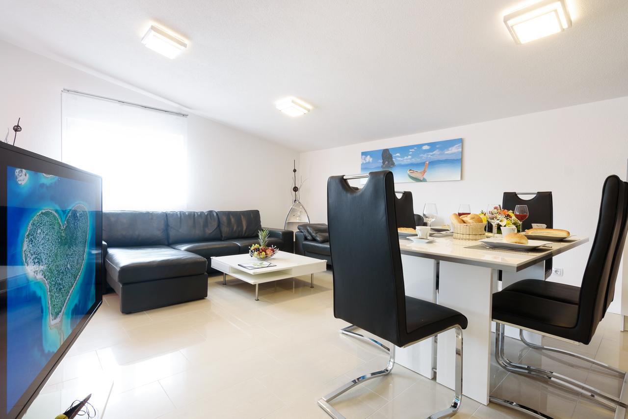 Studio Apartment Maslina Горни-Карин Экстерьер фото